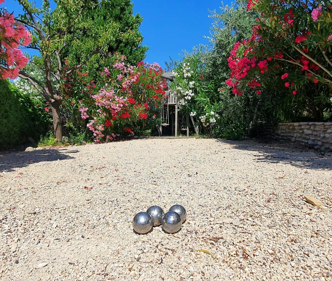 Villa Le Mas Des Fleurs Séguret Exterior foto